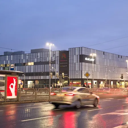Apartament Galaxy City Center Lägenhet *